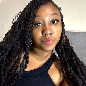 Meet your Posher, Jarvionna